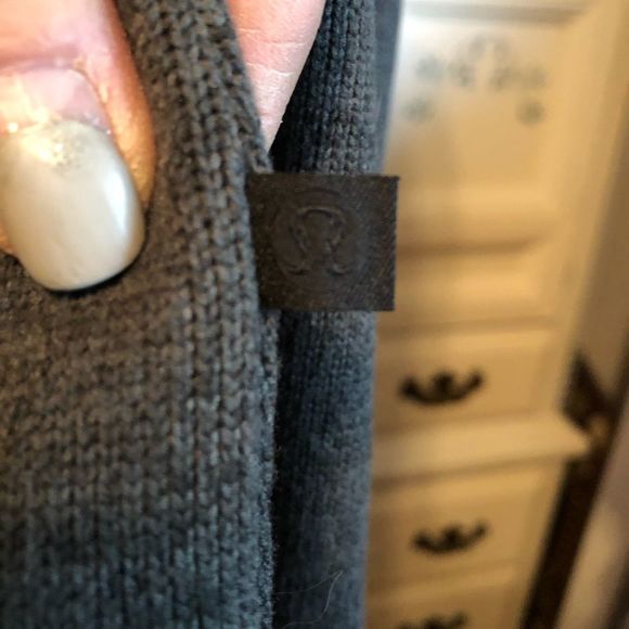 Lululemon It’s Fleecing Cold zip up - Picture 4 of 10
